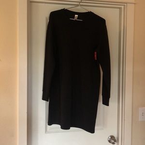 NWT SPANX AirEssentials Crew Neck Dress in very black